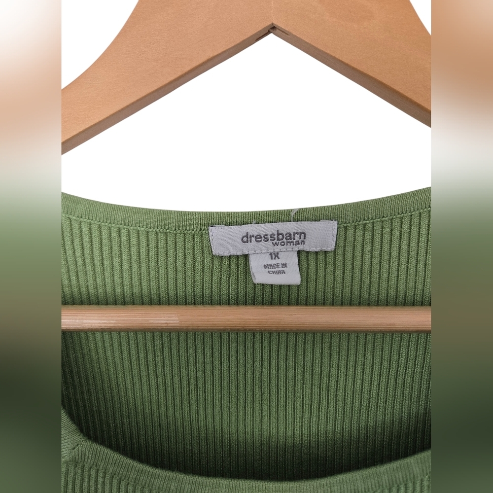 dressbarn Olive Green Short Sleeve Blouse Size 1X - Picture 3 of 4